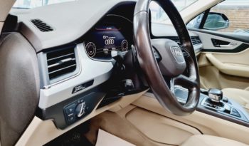 AUDI  Q7   3,0 TDI  SUV   možný odpočet DPH full