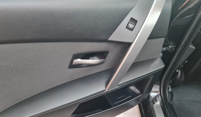 BMW 525 D  limuzína full