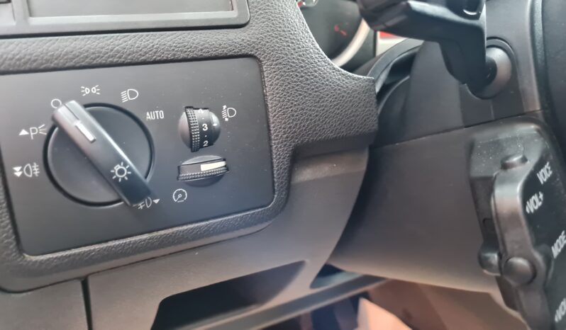 FORD KUGA 2,0 TDCI automat 4×4 TITANIUM full