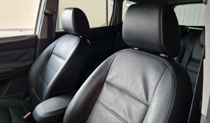 FORD KUGA 2,0 TDCI automat 4×4 TITANIUM full